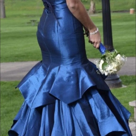 Prom Dress - Picture 6 of 12